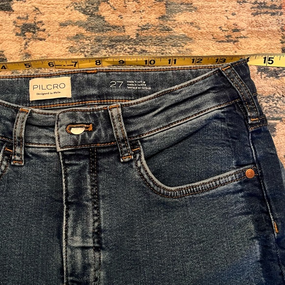 Pilcro Yaya mid rise cropped kick flare Jeans. Two tone seams - Picture 12 of 13